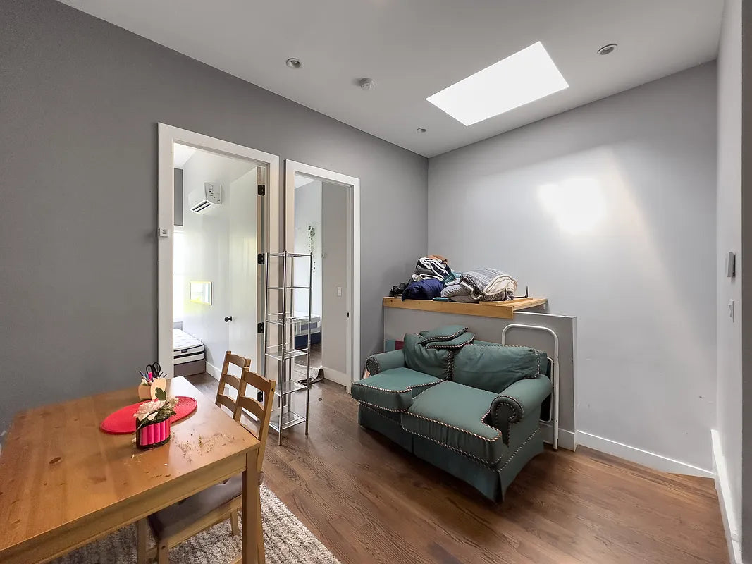 Apartamento moderno de 4 habitaciones en Crown Heights, Brooklyn (último piso)