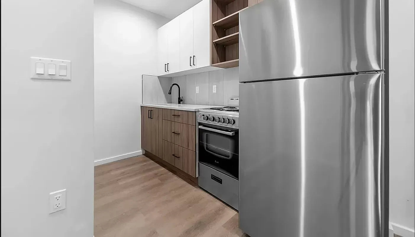 Amplio dúplex de 2 habitaciones en Flatbush, Brooklyn, cerca de las líneas 2, 5 y Q