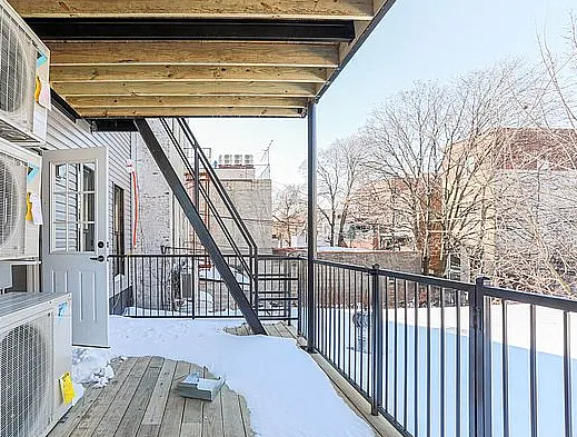 Amplio apartamento de 4 habitaciones en Kensington, Brooklyn