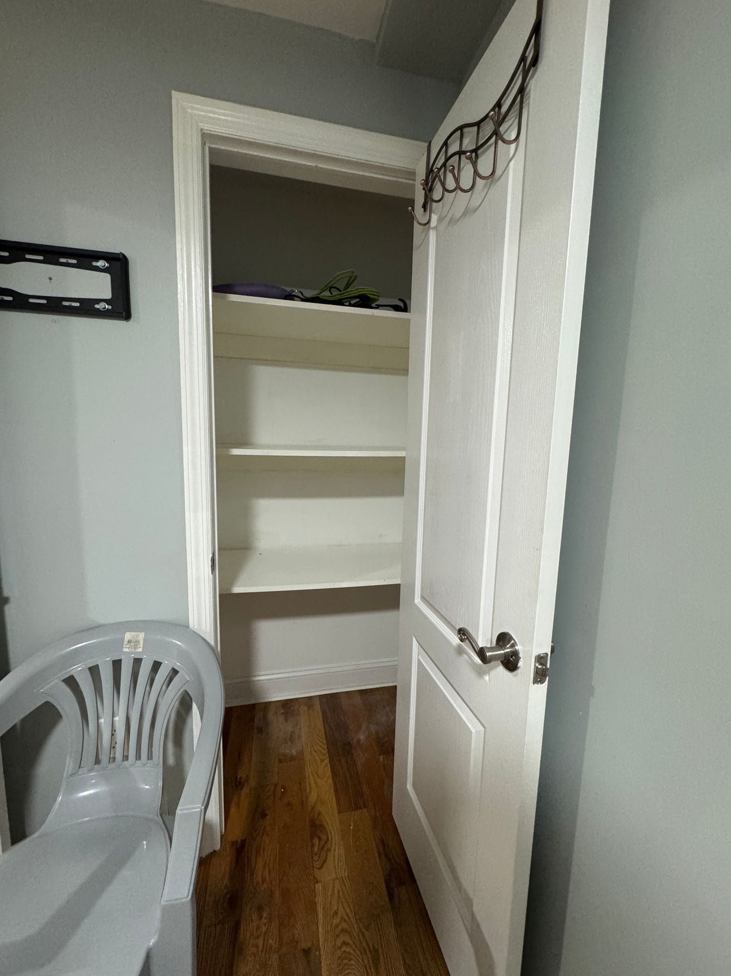 Habitación sin amueblar en Broad Channel, Queens: vida isleña con acceso al tren