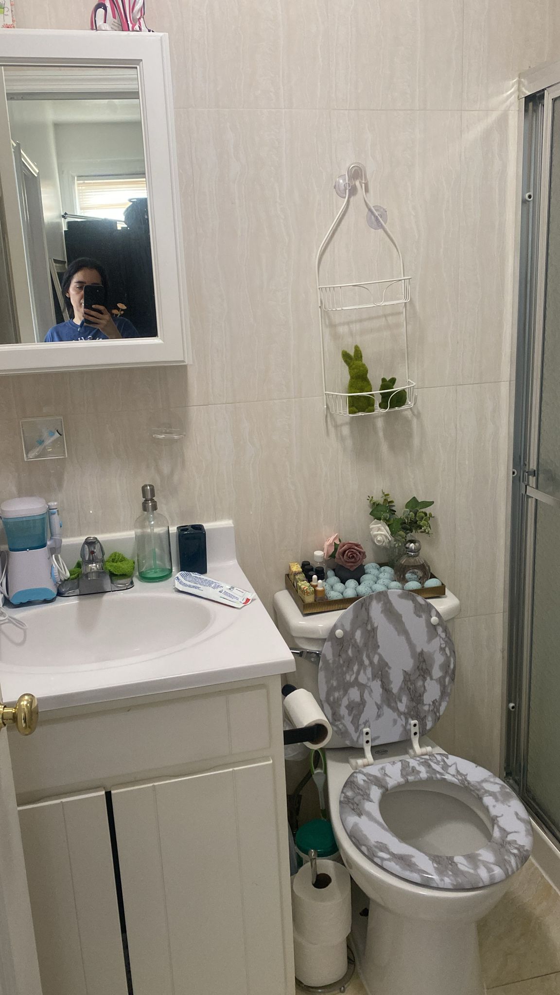 Habitación espaciosa en Bensonhurst, Brooklyn: depósito flexible y luz natural.