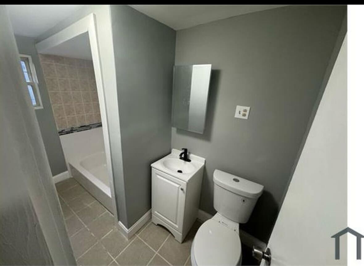 Modern 1-Bedroom Apartment in Newark NJ – Near Branch Brook Park