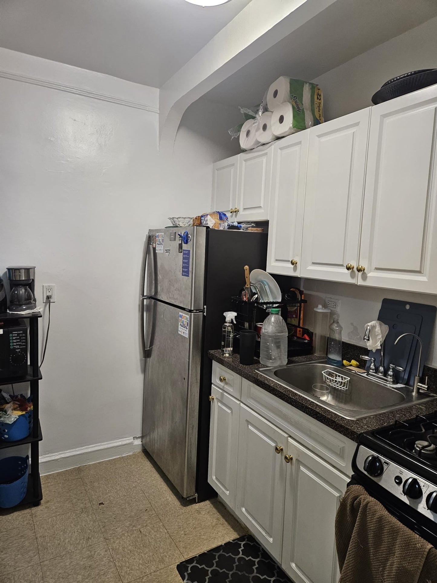 Apartamento moderno de 1 dormitorio en Forest Hills, Queens, cerca de las estaciones de tren E/F/M/R