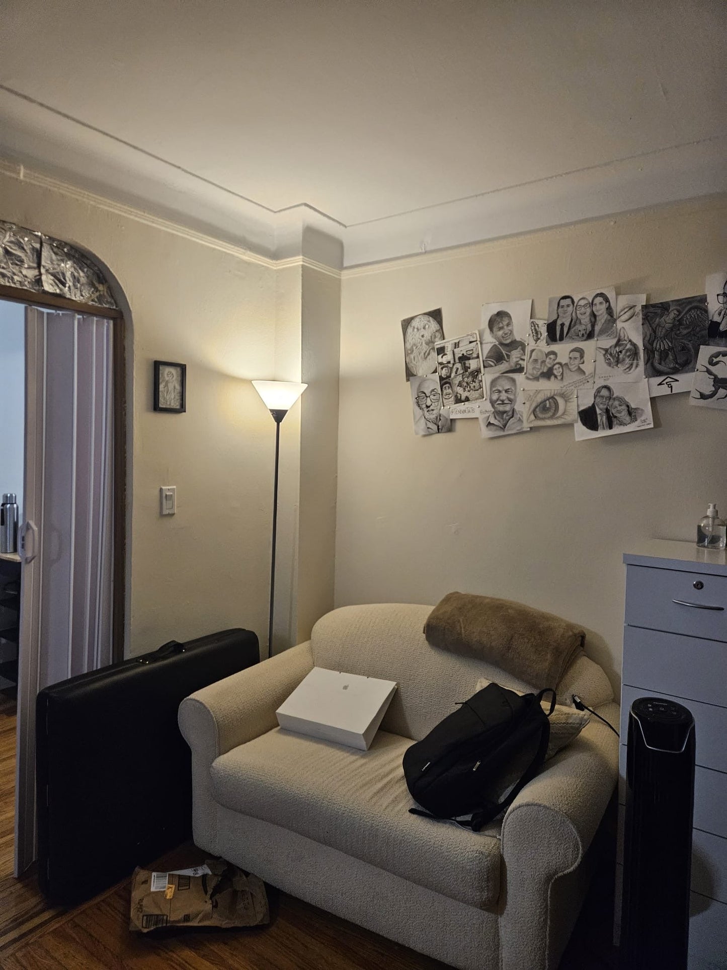 Apartamento moderno de 1 dormitorio en Forest Hills, Queens, cerca de las estaciones de tren E/F/M/R